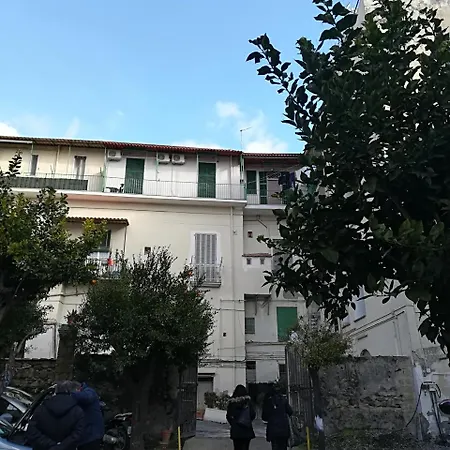 Da Puca 3* Ercolano